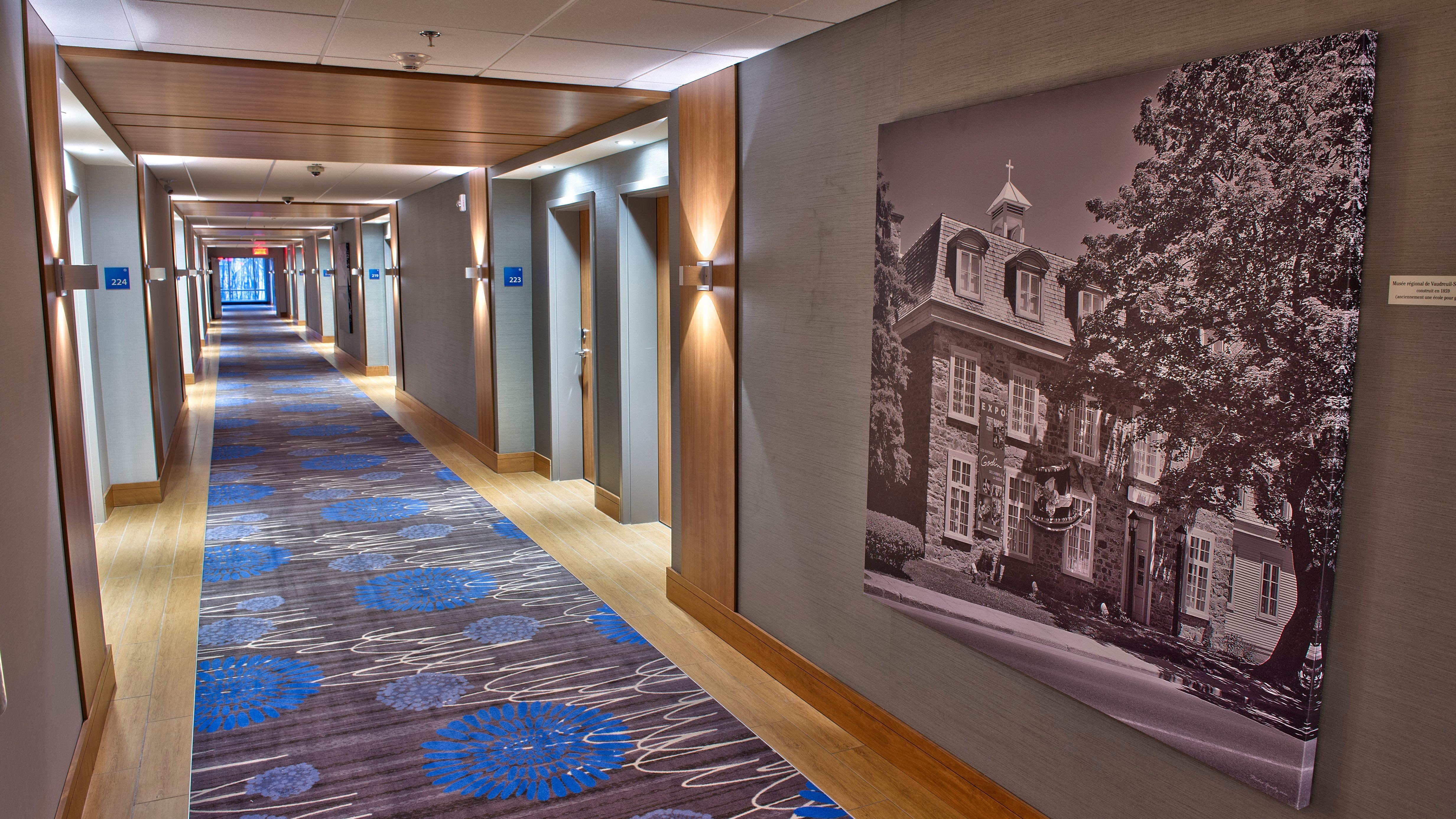 Holiday Inn Express & Suites Vaudreuil-Dorion By Ihg Bagian luar foto