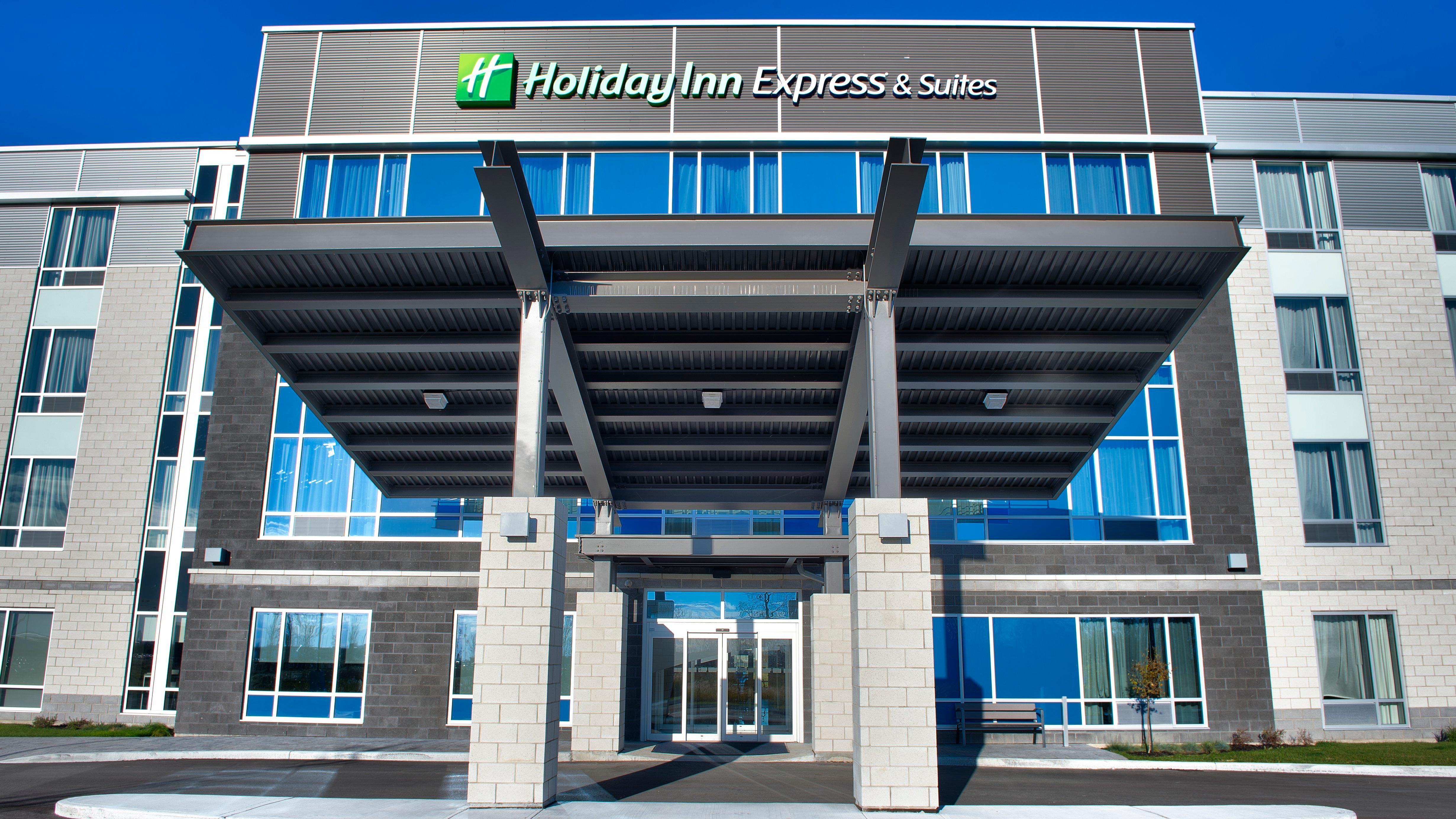 Holiday Inn Express & Suites Vaudreuil-Dorion By Ihg Bagian luar foto