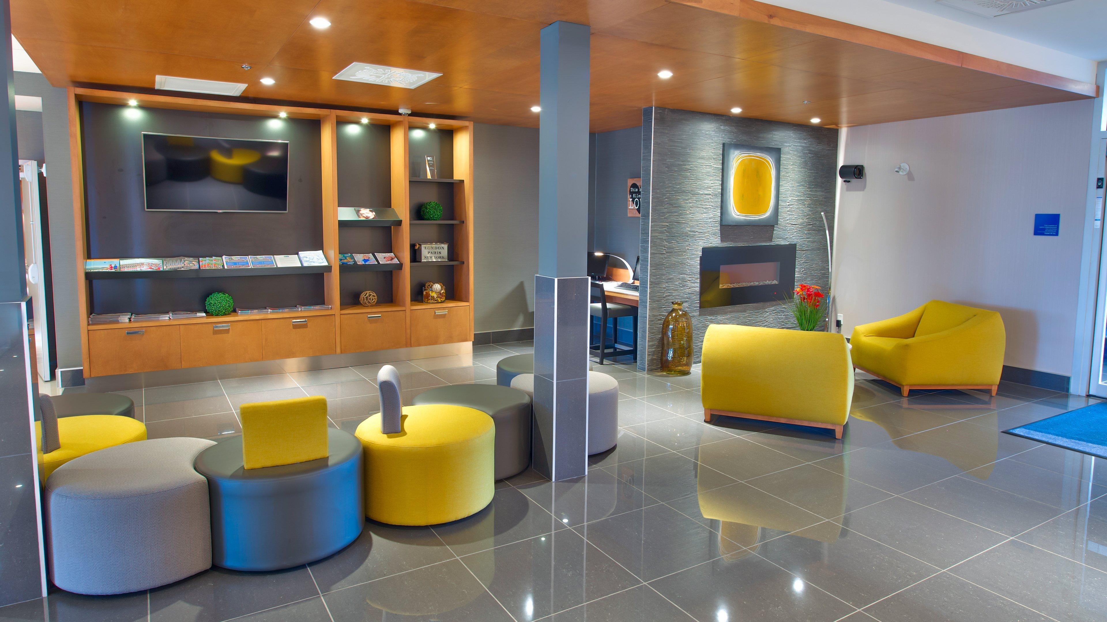 Holiday Inn Express & Suites Vaudreuil-Dorion By Ihg Bagian luar foto